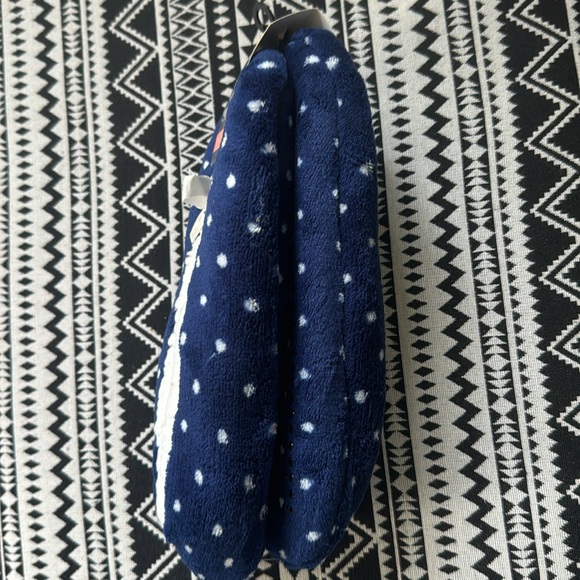 West loop size L cozy slippers - Picture 2 of 3